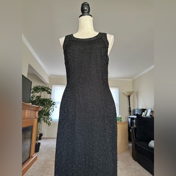 Lawrence Kager 100% Silk Embellished Sequined Dress  Back Slit Sz M Demure - Picture 2 of 15